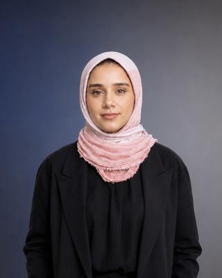 Hanin Headshot